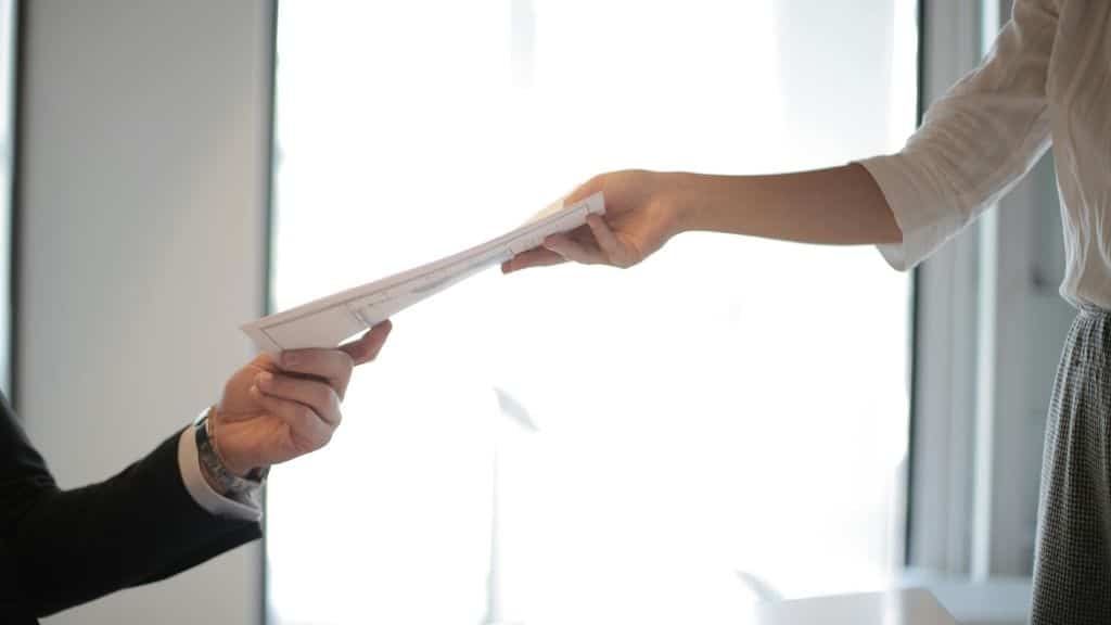 customs clearance broker