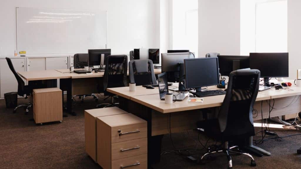 Offices in China during CNY